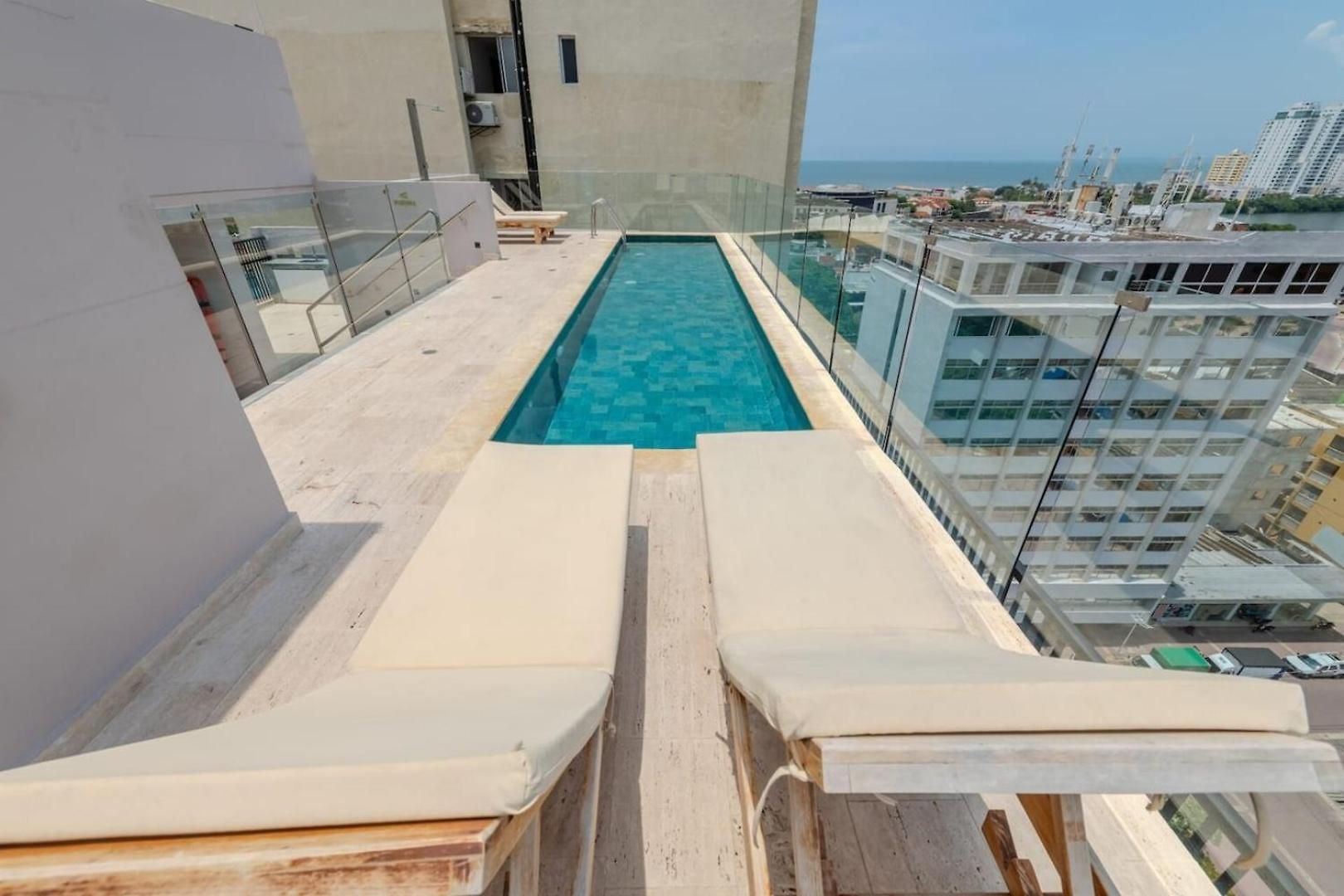 Apartamento Skyline Loft - Rooftop Pool - Old
