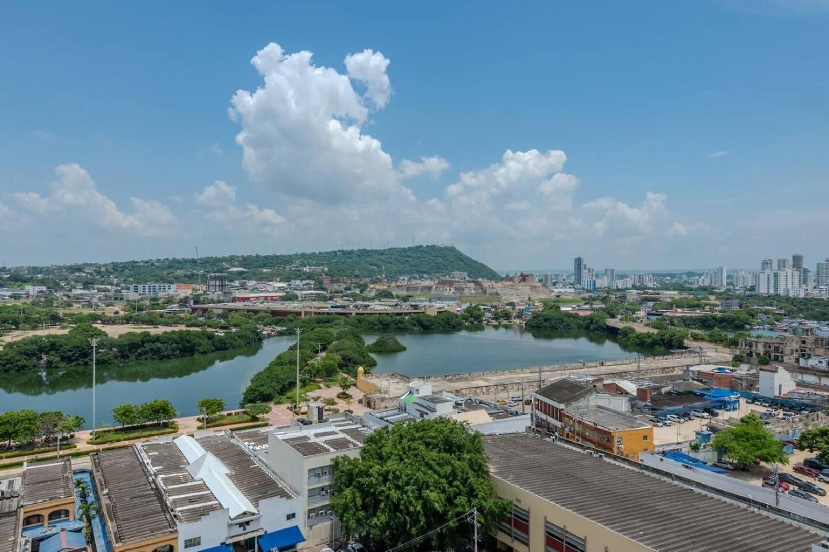 Apartamento Skyline Loft - Rooftop Pool - Old *