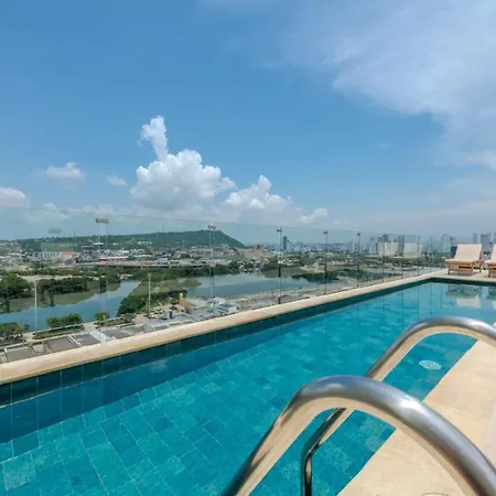 Skyline Loft - Rooftop Pool - Old * Cartagena