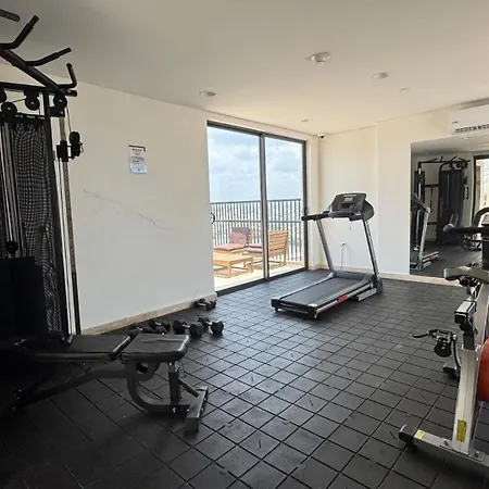 Apartamento Skyline Loft - Rooftop Pool - Old
